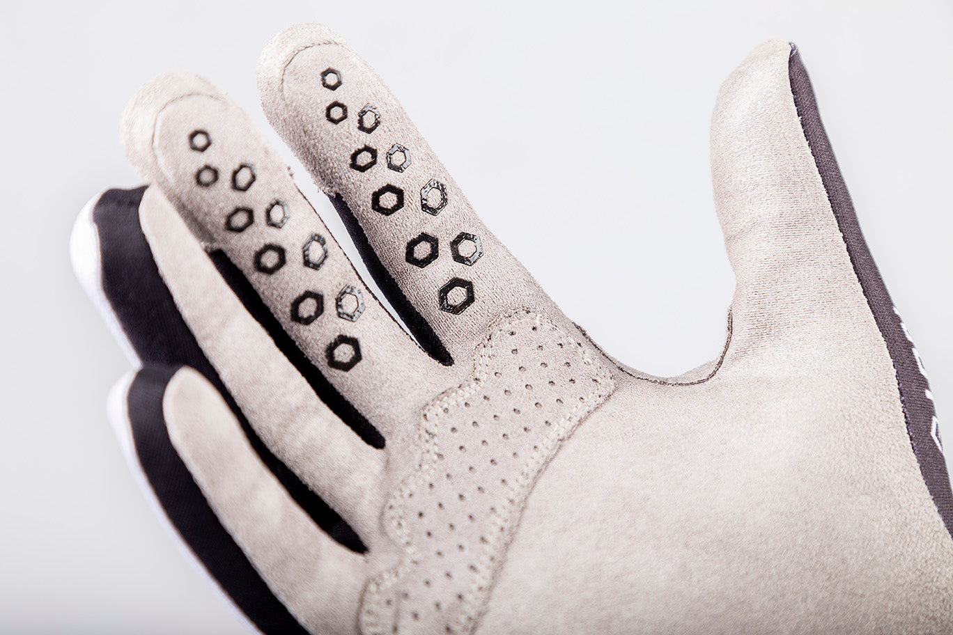 S3 NUTS ENDURO GLOVES BLACK