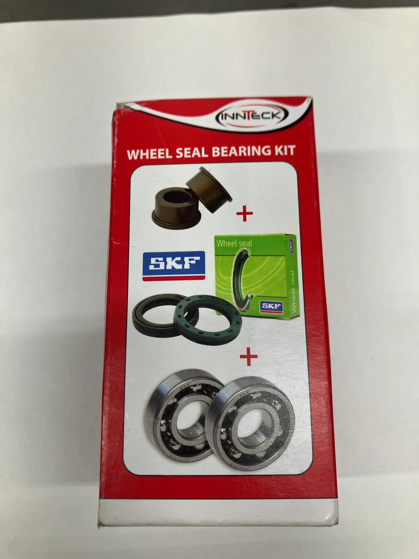 SKF Rear Wheel Bearing, Seals and Spacer kit for Honda WSB-KIT-R010-YA
